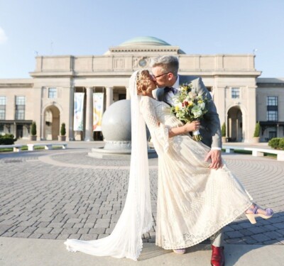 Richmond, VA - 7/18/15 - Gilly Maniscalco and Matt "Flash" Hare's wedding at the Science Museum of Virginia in Richmond, Virginia.Copyright: Amanda Maglione PhotographyPlease share and tag away!!!